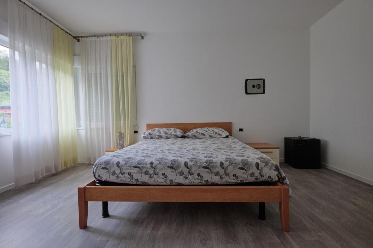 B&B Divino Calceranica al Lago Luaran gambar