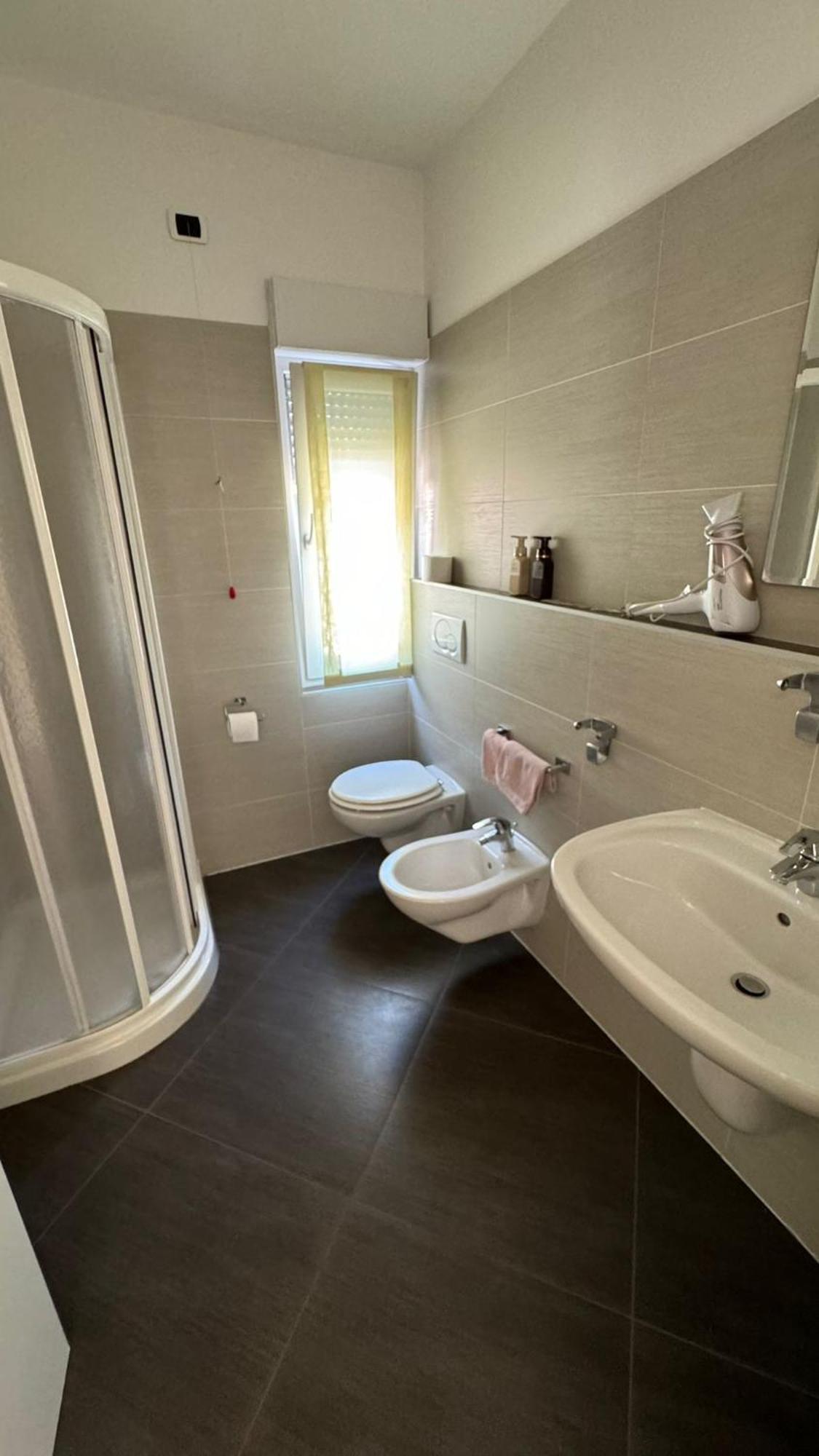 B&B Divino Calceranica al Lago Luaran gambar
